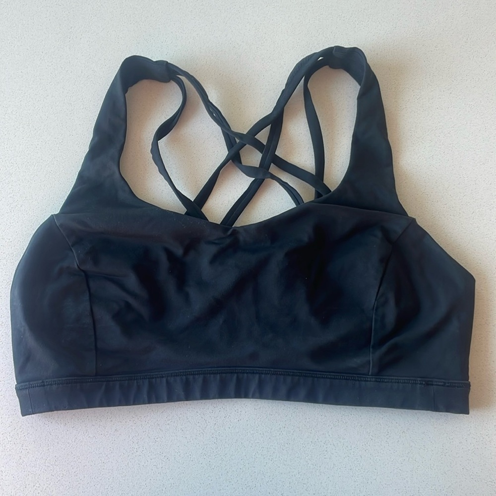 Lululemon Free to Be Serene Bra